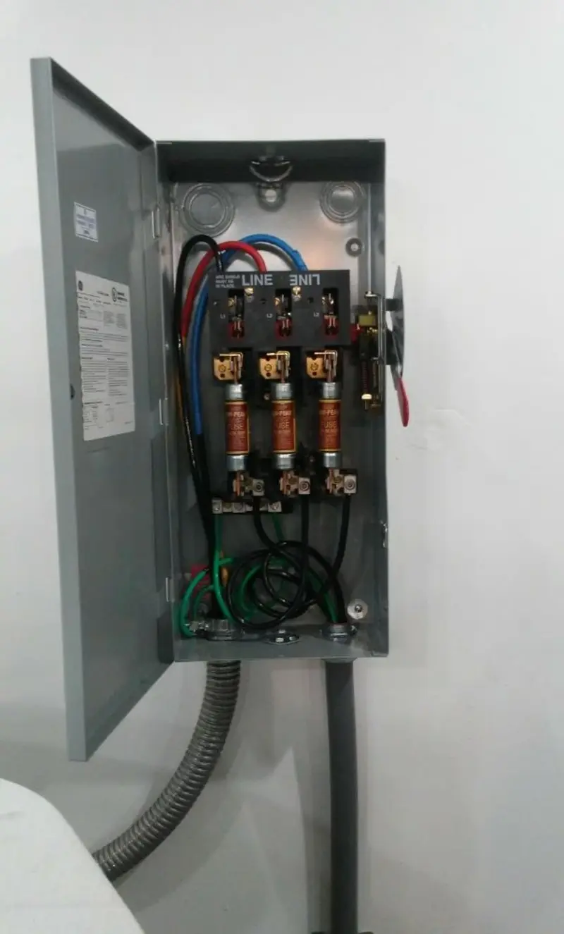 Three-phase disconnect switch installed for Smoke Detector Installation in Middleborough